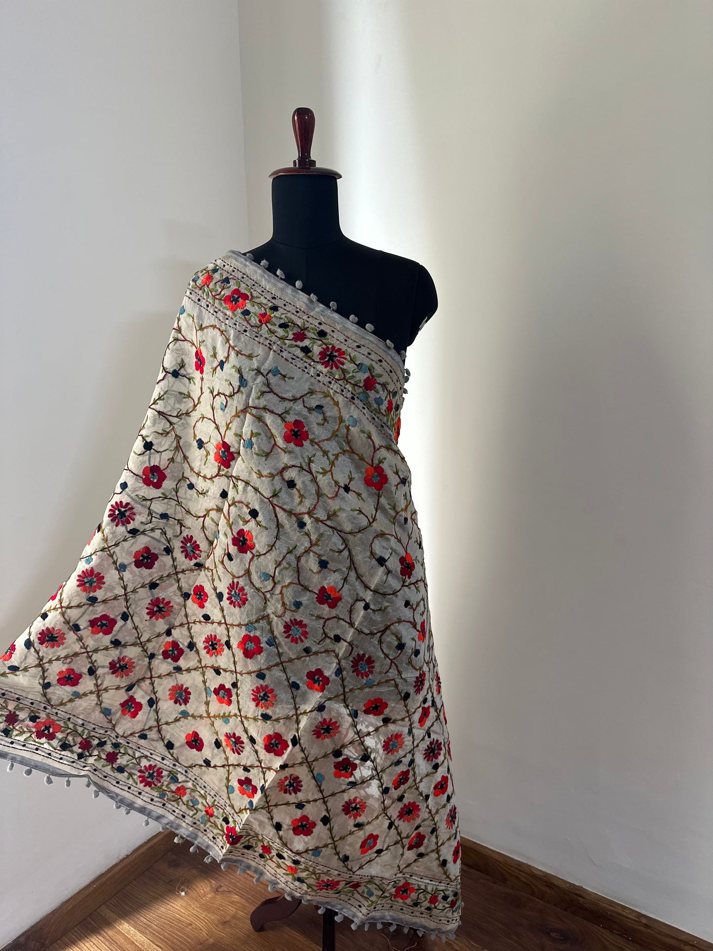 Handcrafted dupatta