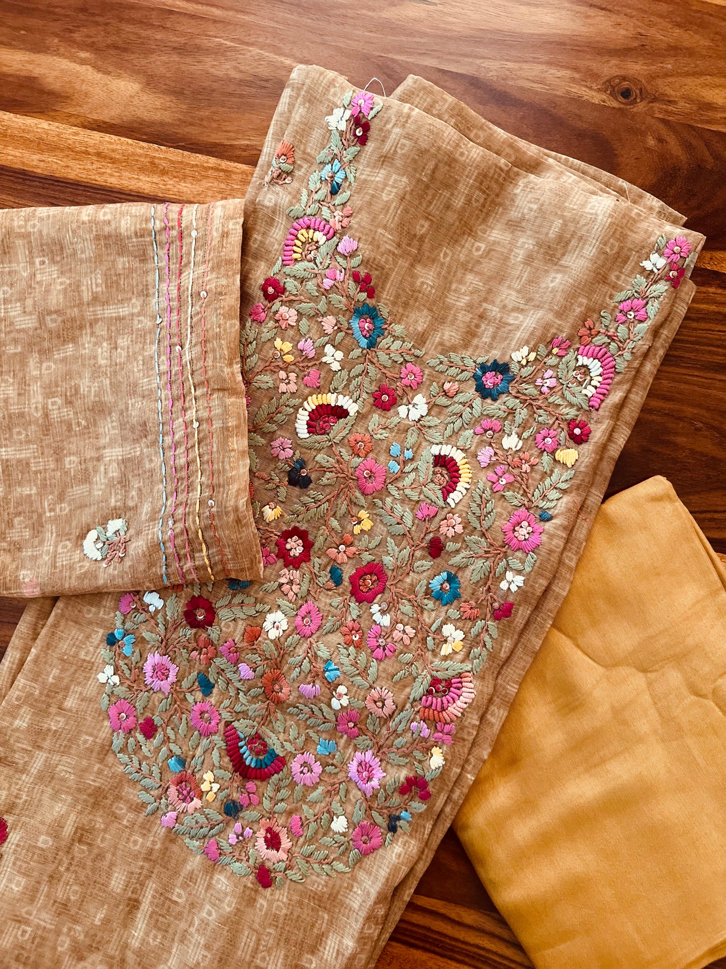 Handcrafted Suit dupattas