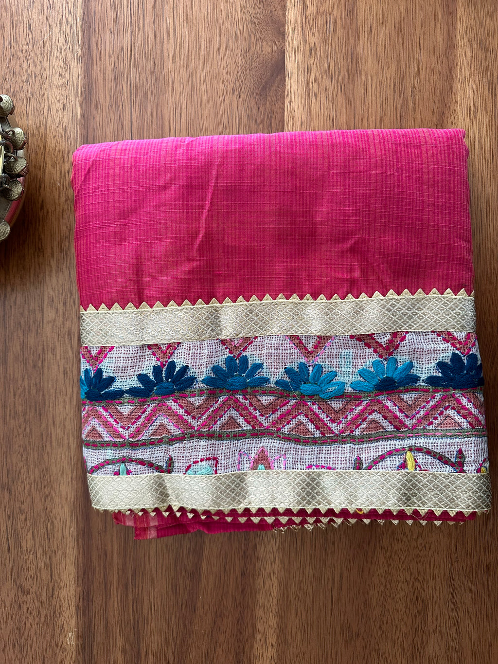 Fuchsia Bird Motif Suit Set