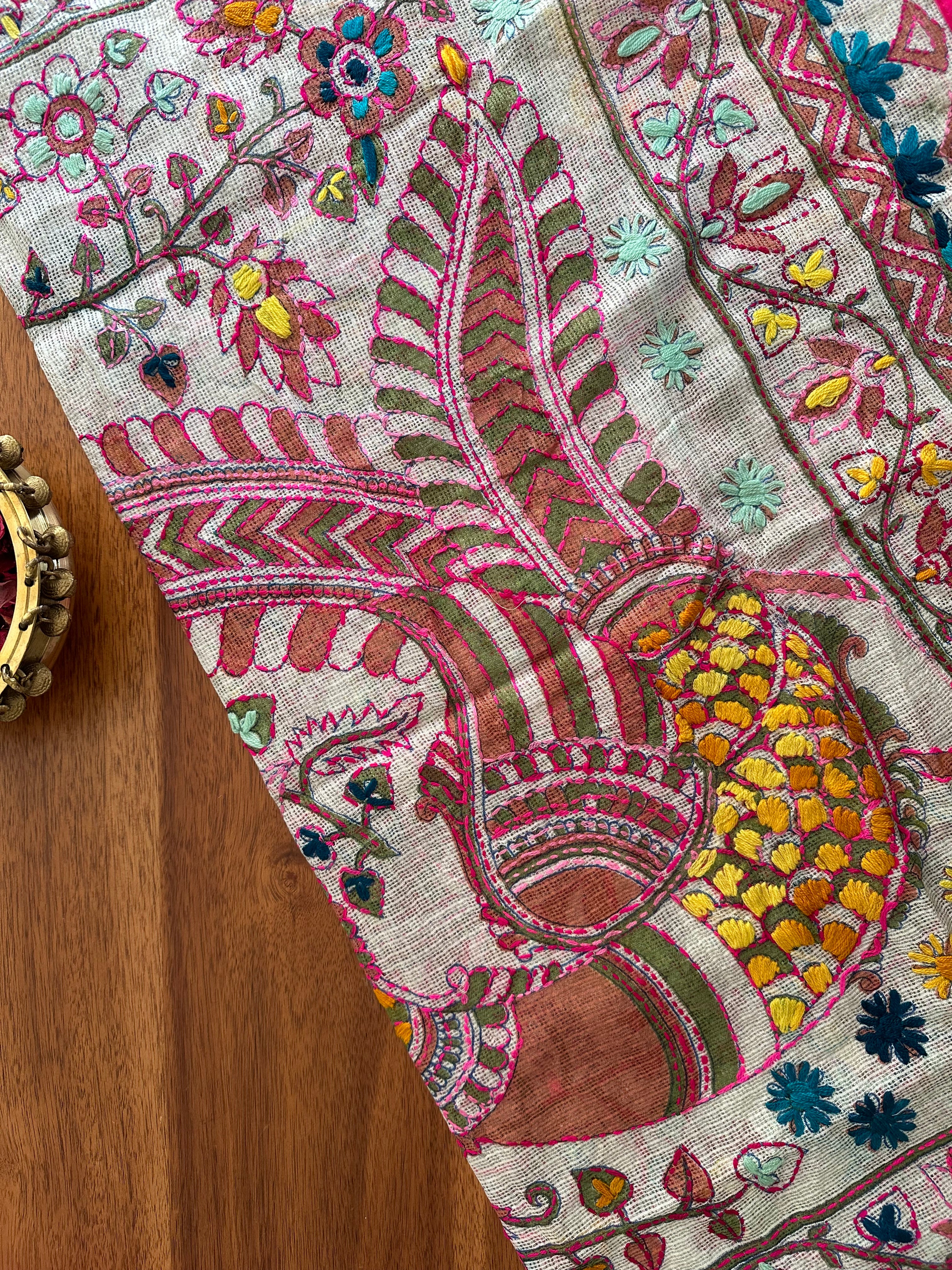 Fuchsia Bird Motif Suit Set