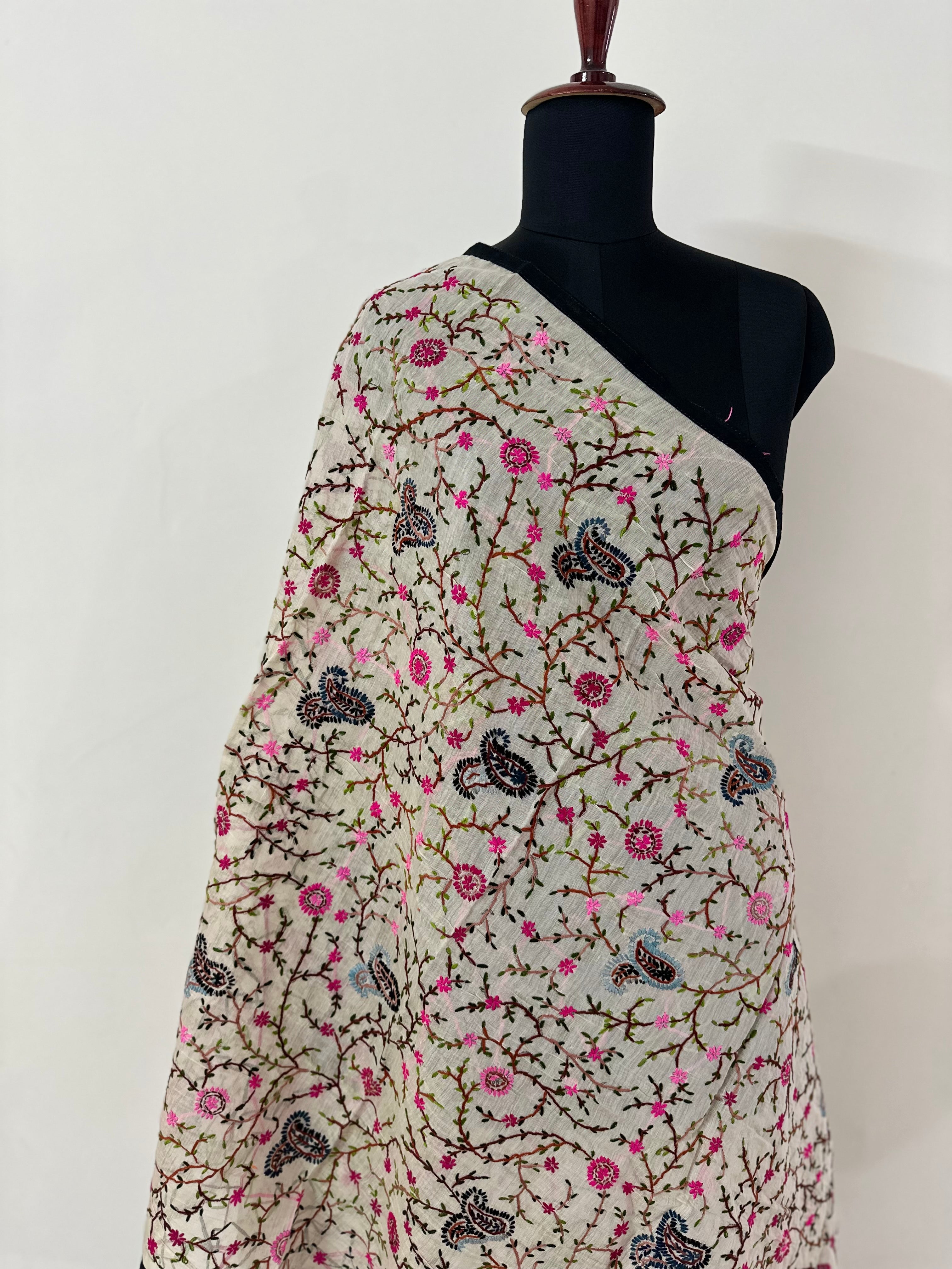 Handcrafted dupatta