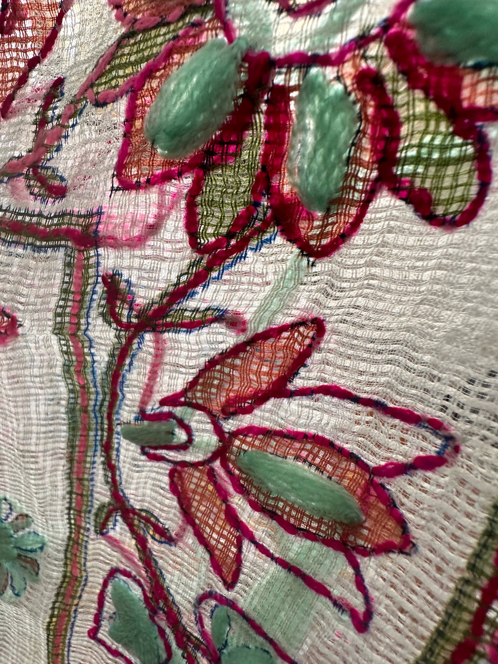 Fuchsia Bird Motif Suit Set