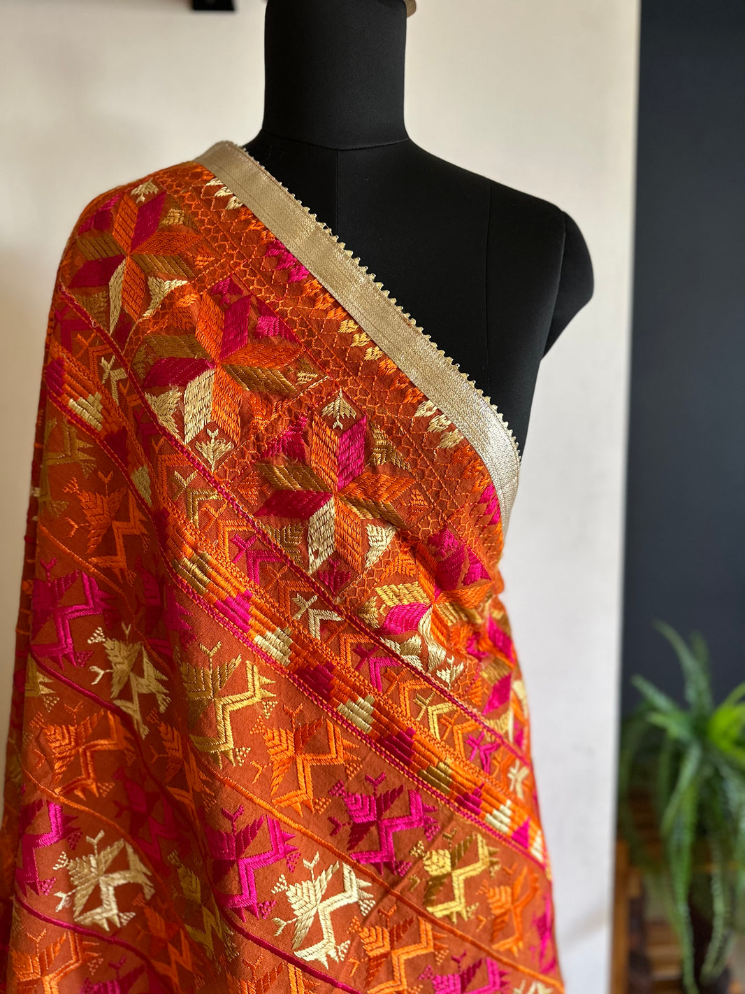 Phula Rai Immerse yourself in the vibrant culture of Punjab with our exquisite ...