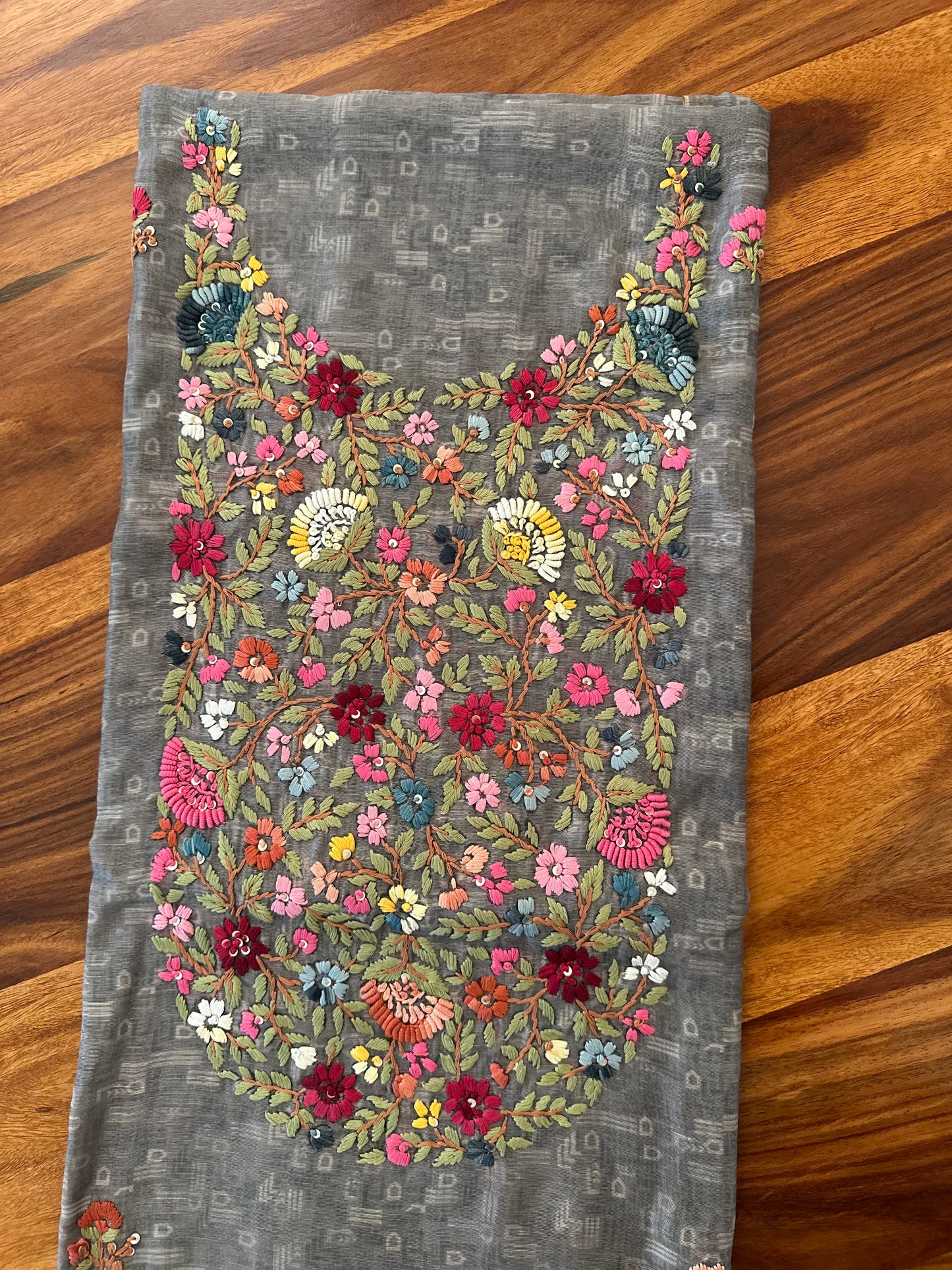 Handcrafted Suit dupattas