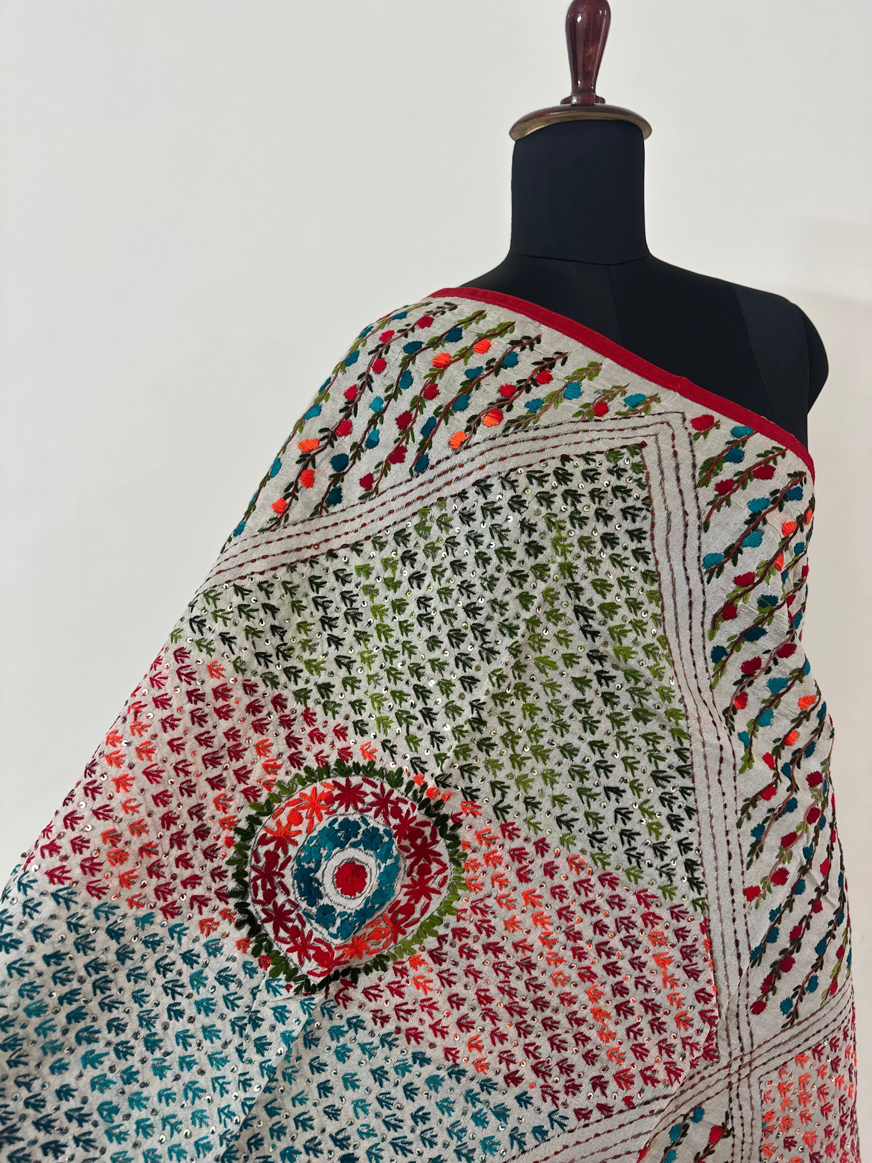Handcrafted dupatta