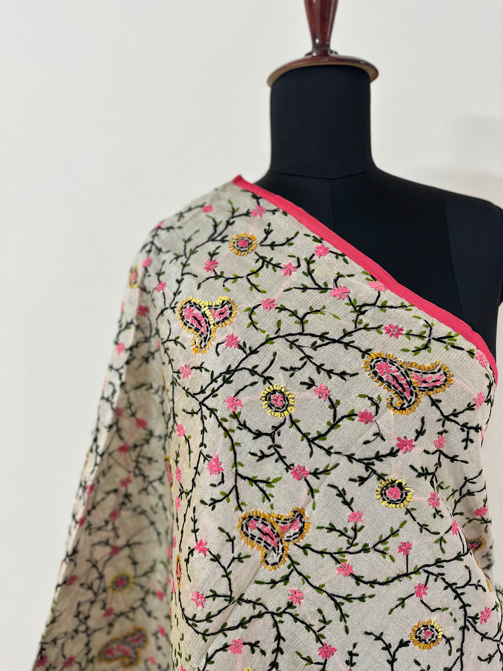 Handcrafted dupatta