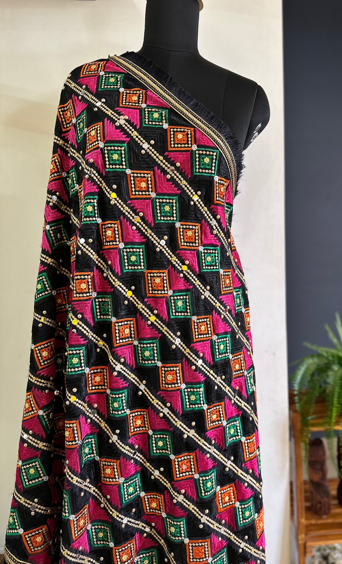 Pullkari Traditional Phulkari – Noor Phulkari