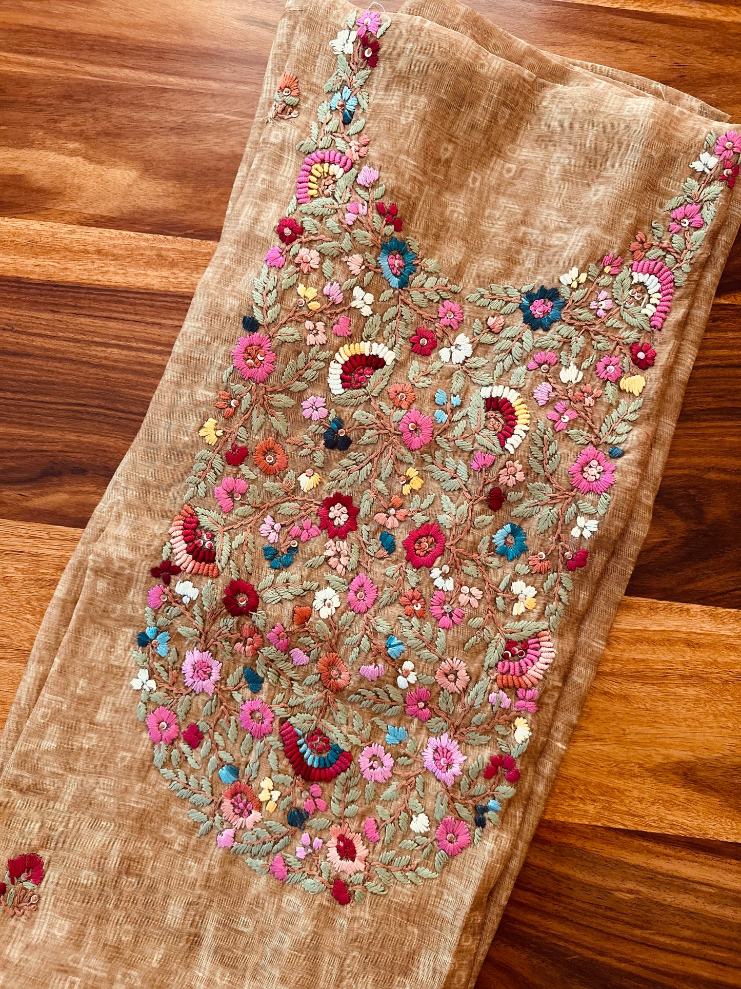 Handcrafted Suit dupattas