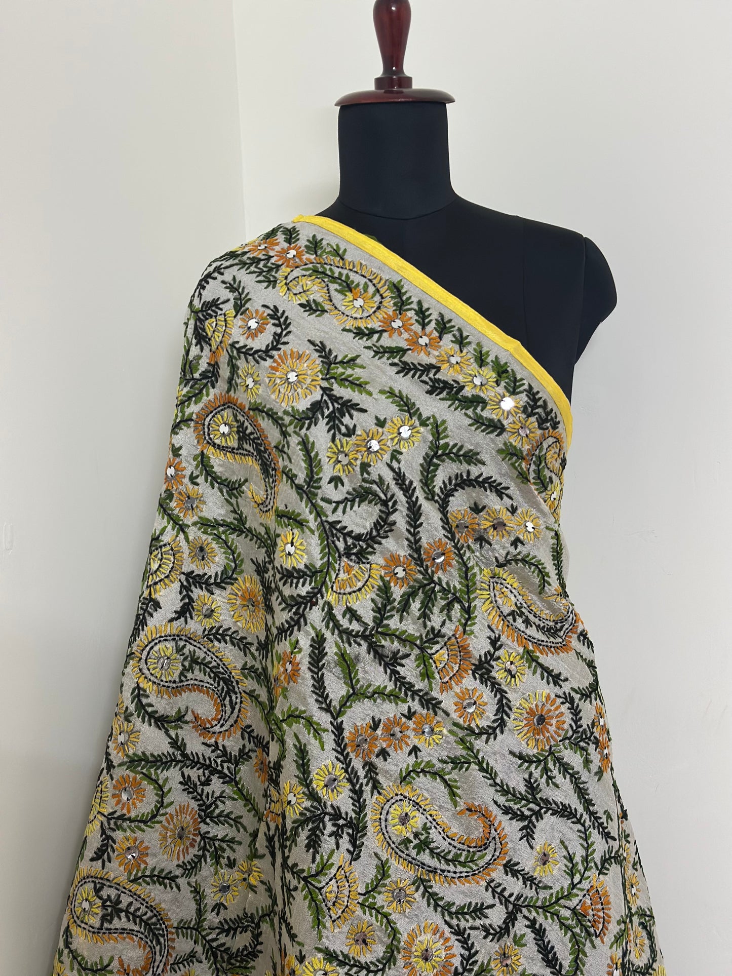 Handcrafted dupatta
