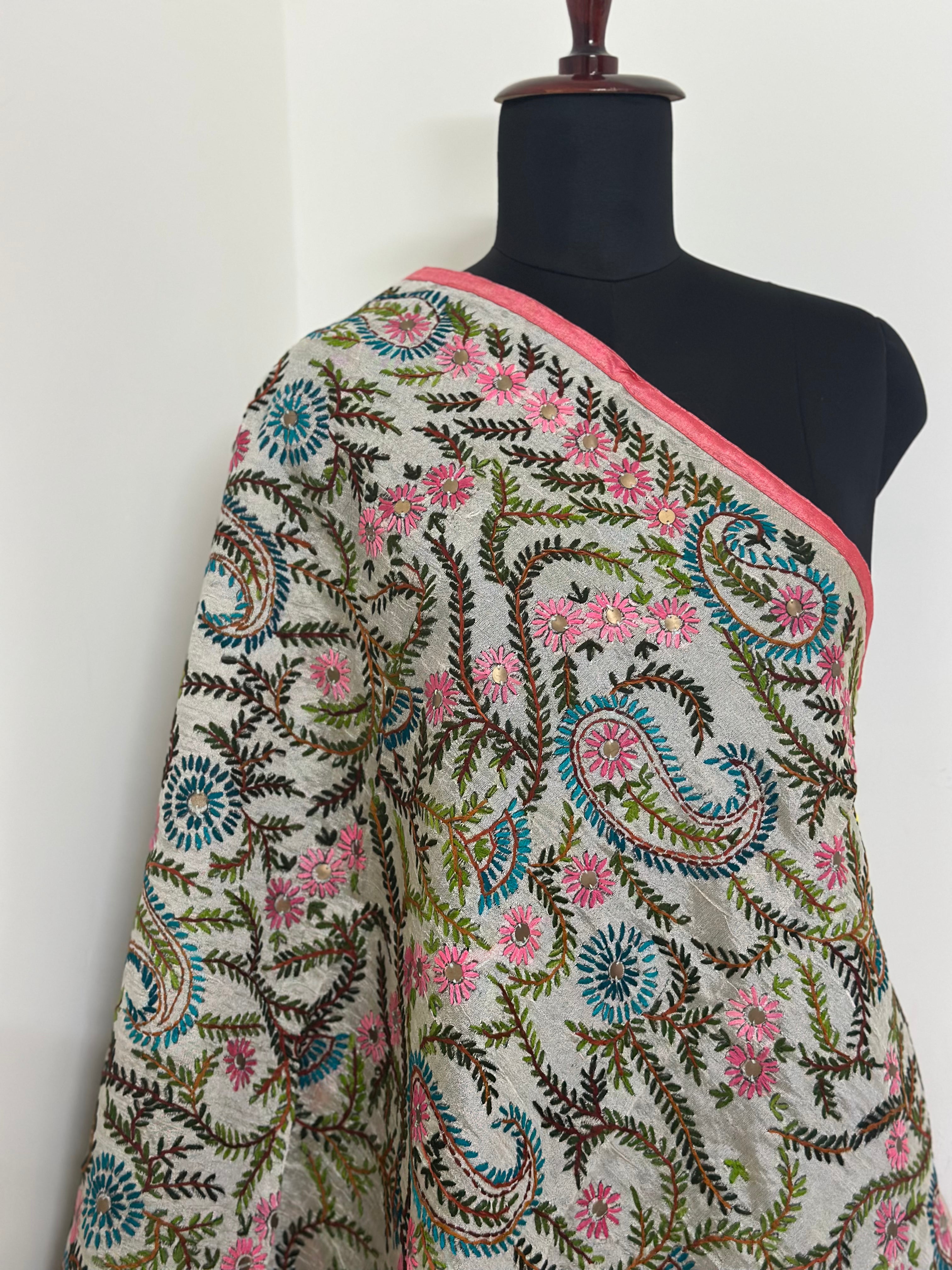 Handcrafted dupatta
