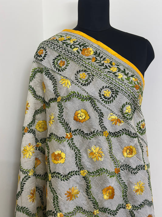 Handcrafted dupatta