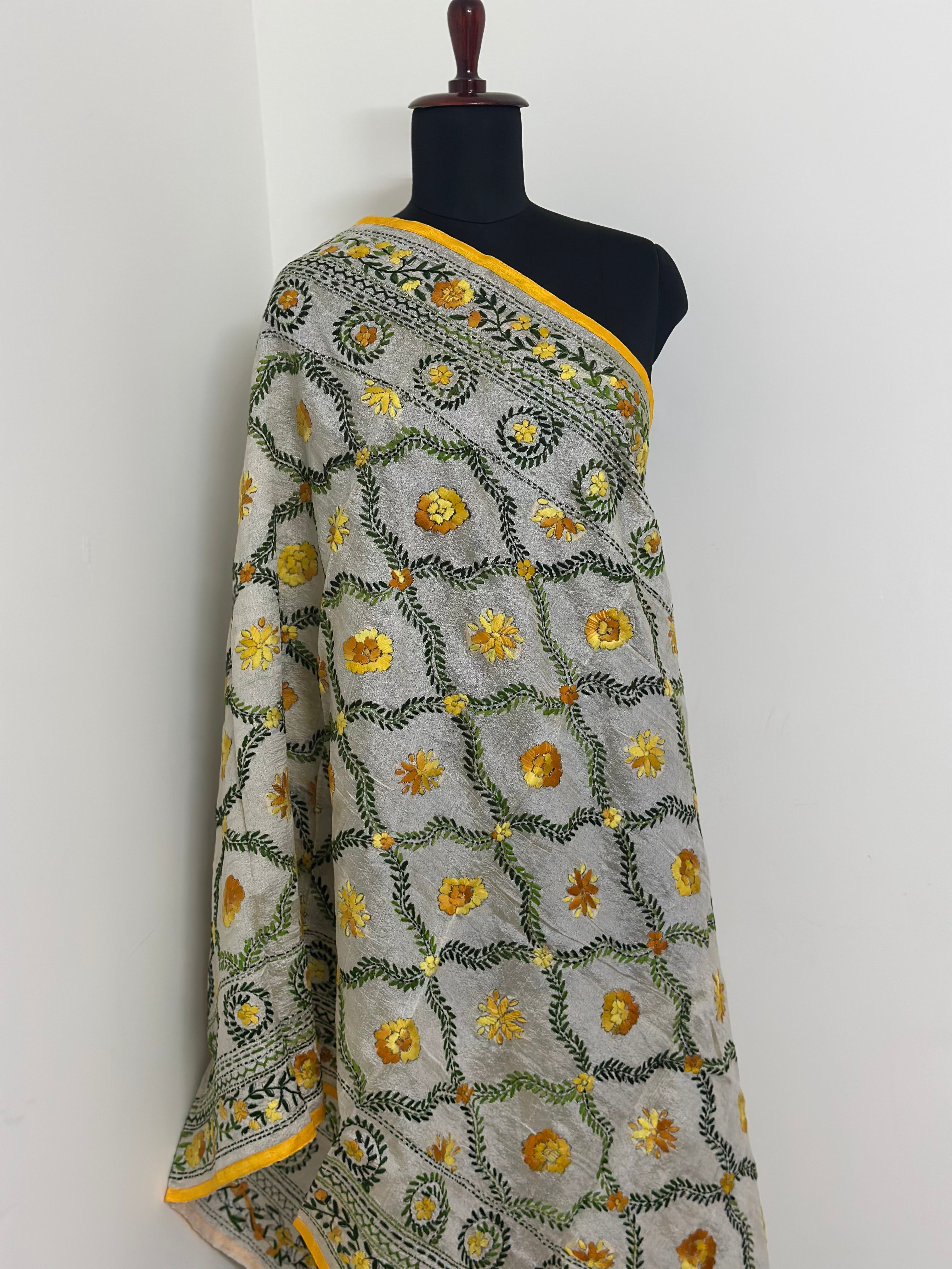 Handcrafted dupatta