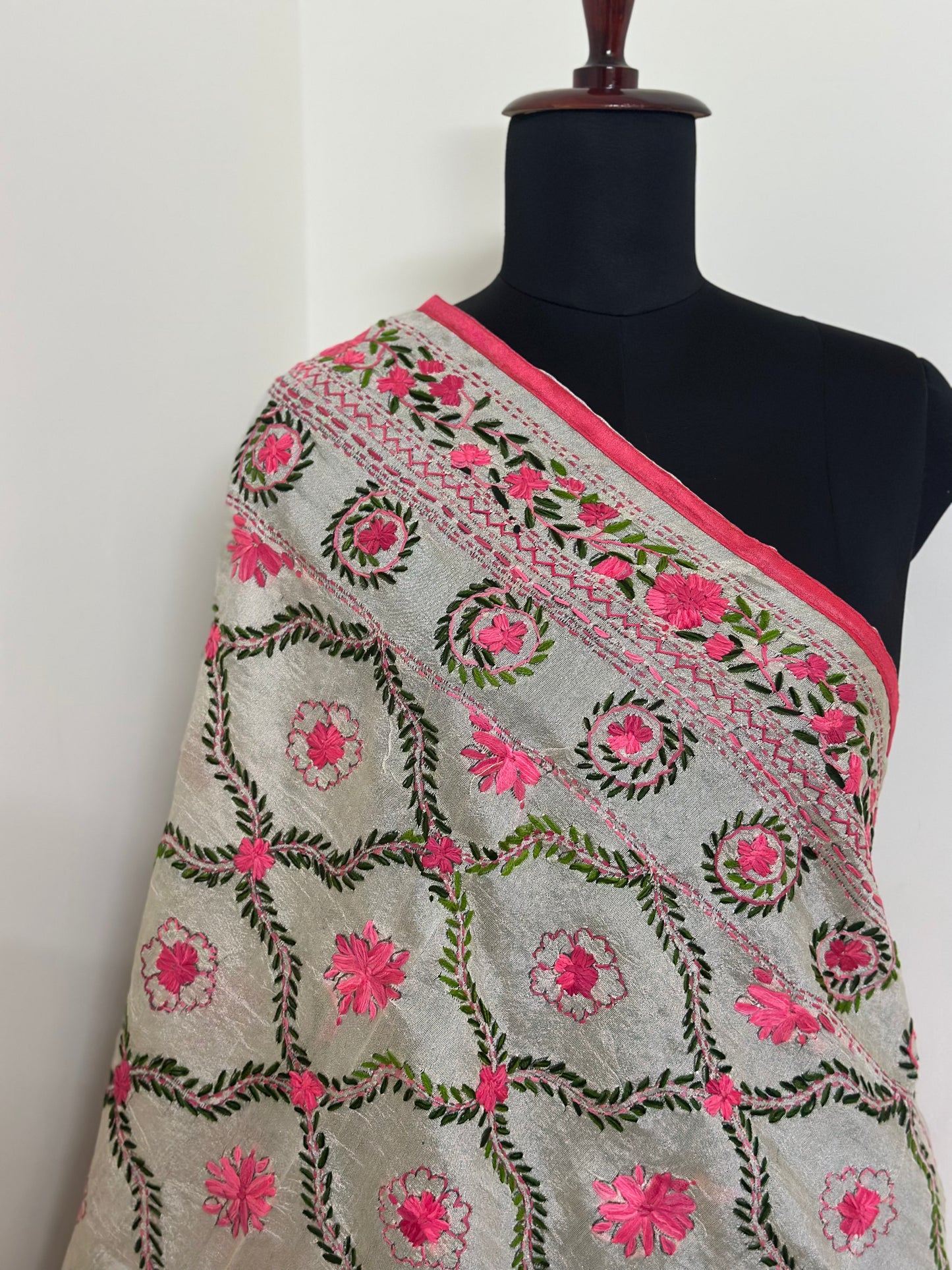 Handcrafted dupatta
