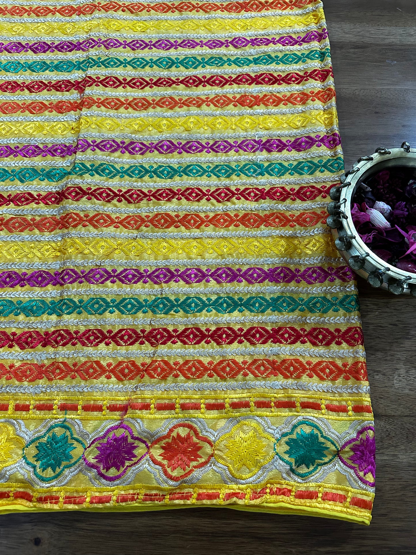 Classic Phulkari Dupatta without mirror work