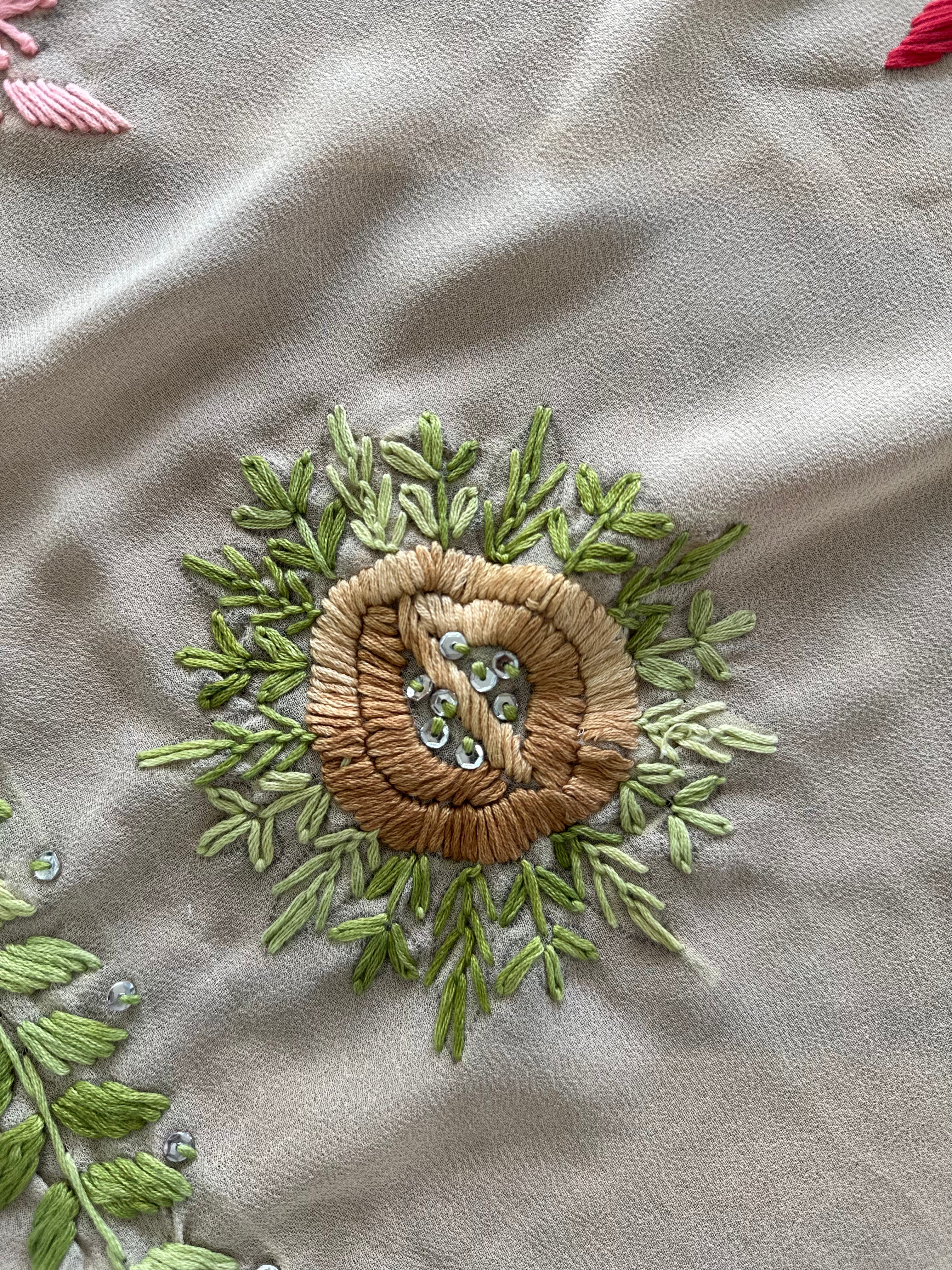 Cream Rose Motif Suit Set