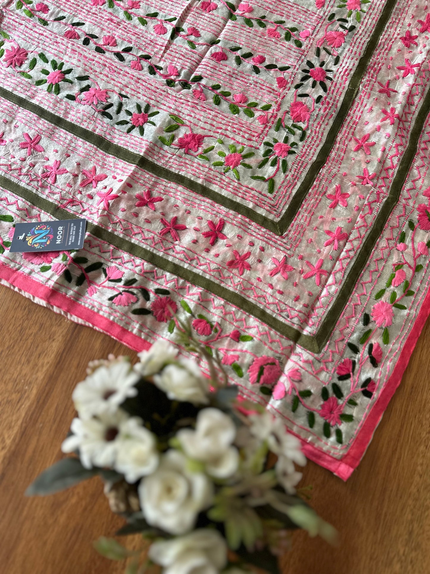 Handcrafted dupatta