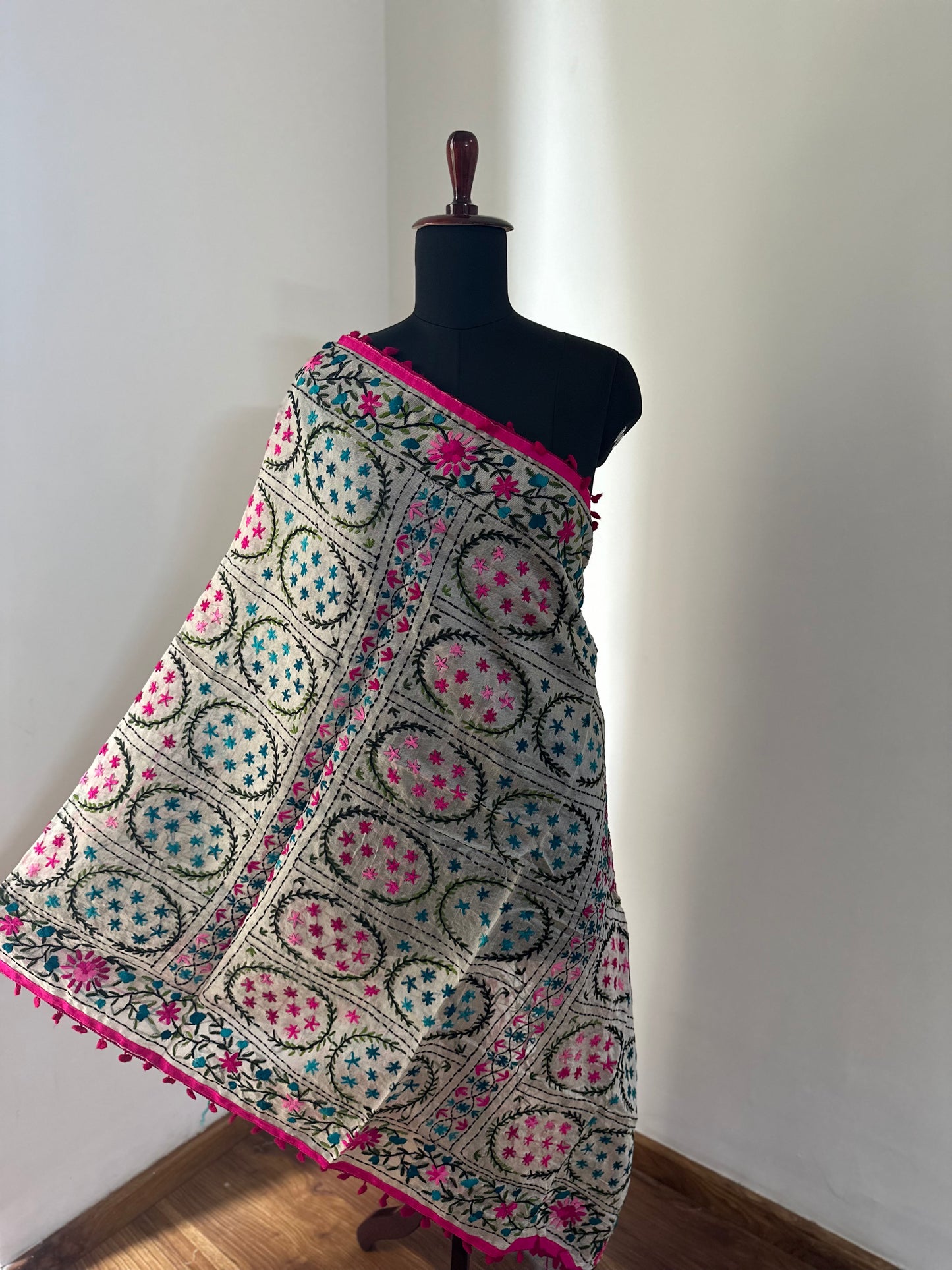 Handcrafted dupatta
