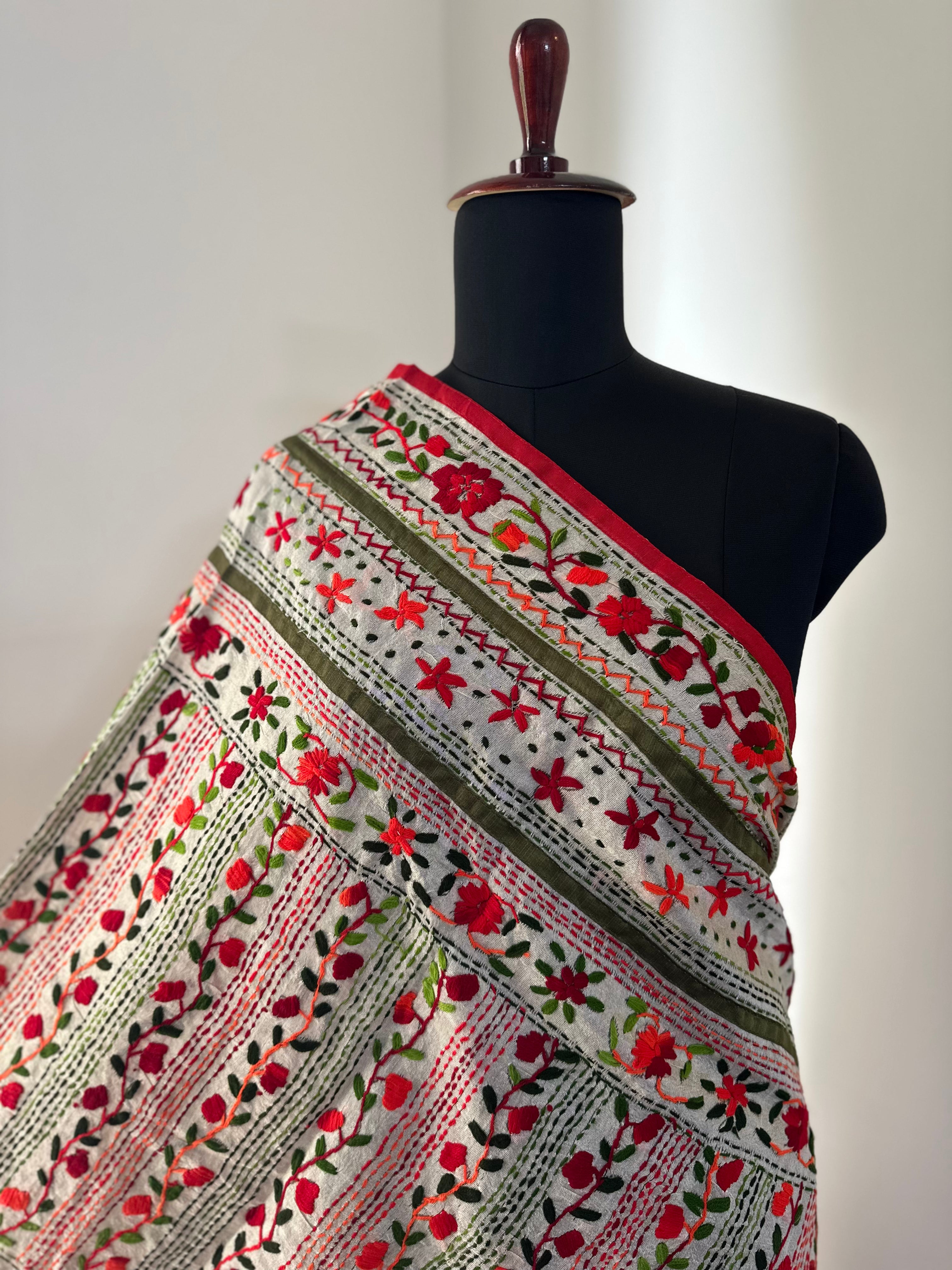 Handcrafted dupatta