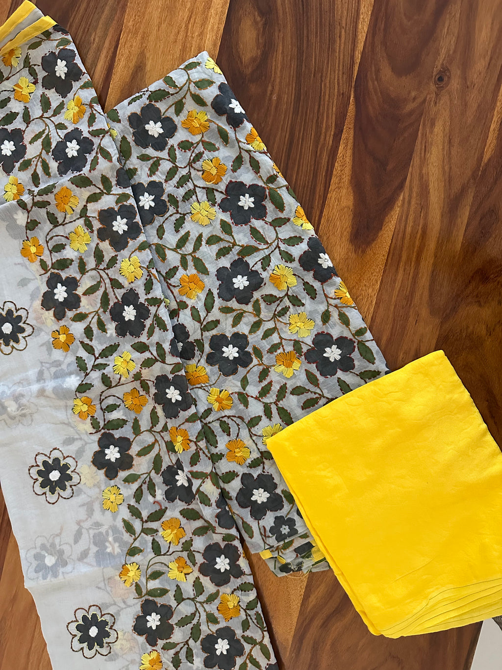 Handcrafted Suit dupattas