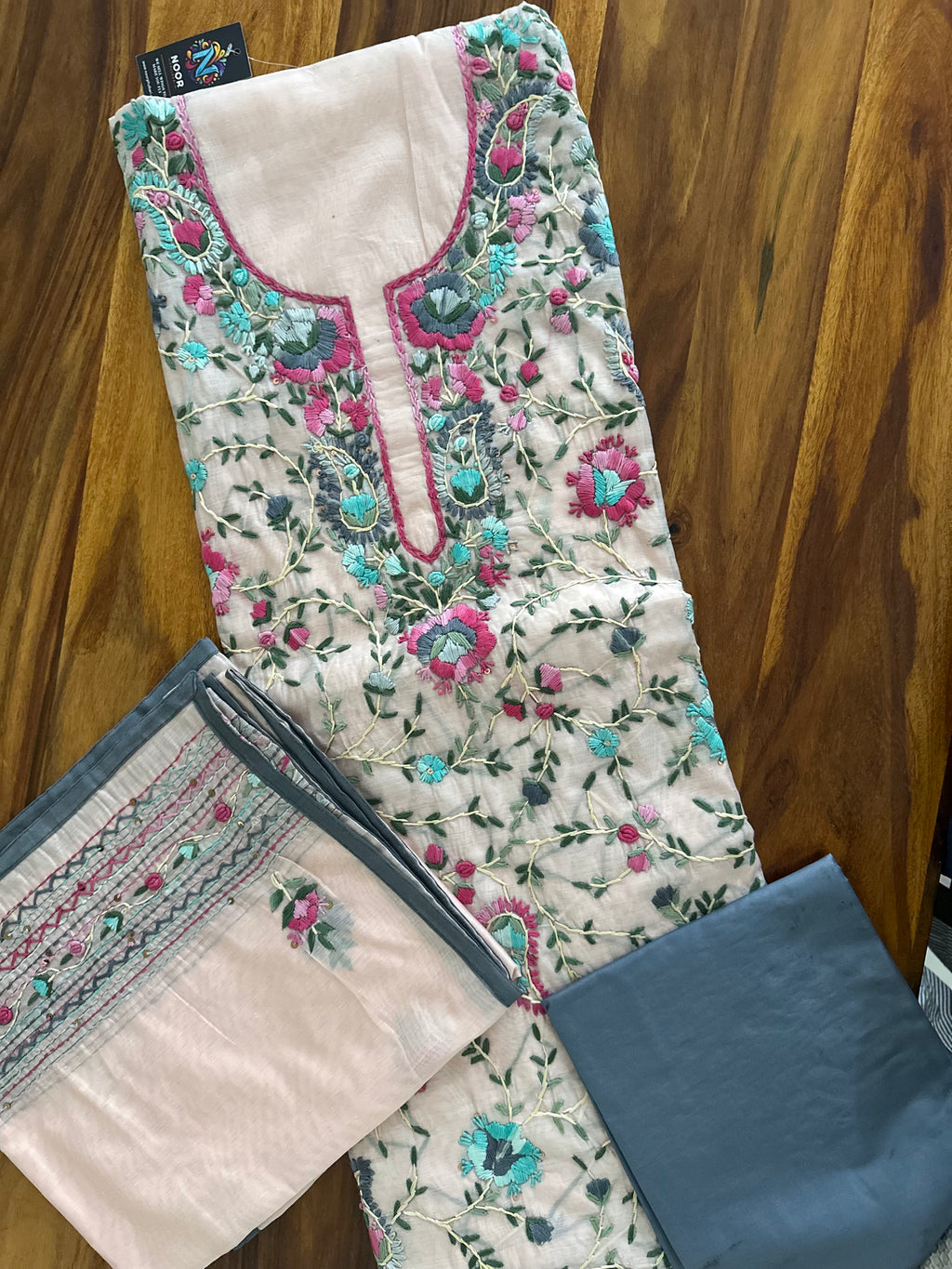 Handcrafted Suit dupattas